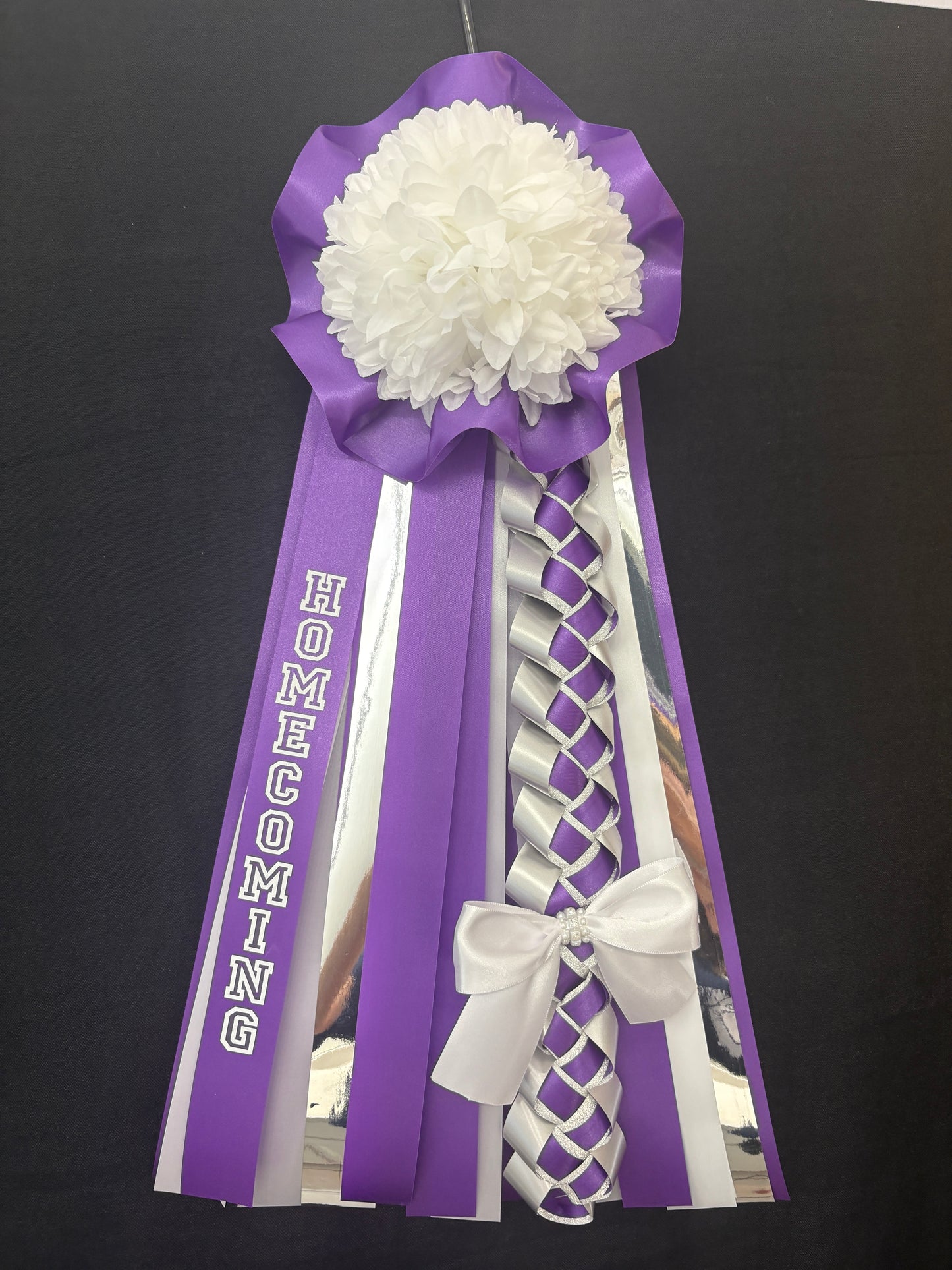 Boerne 18 inch Mini Mum Sloan
