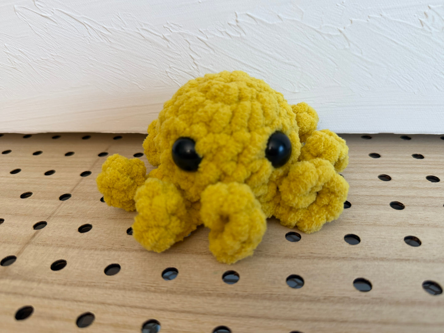 Pocket size Octopus YELLOW