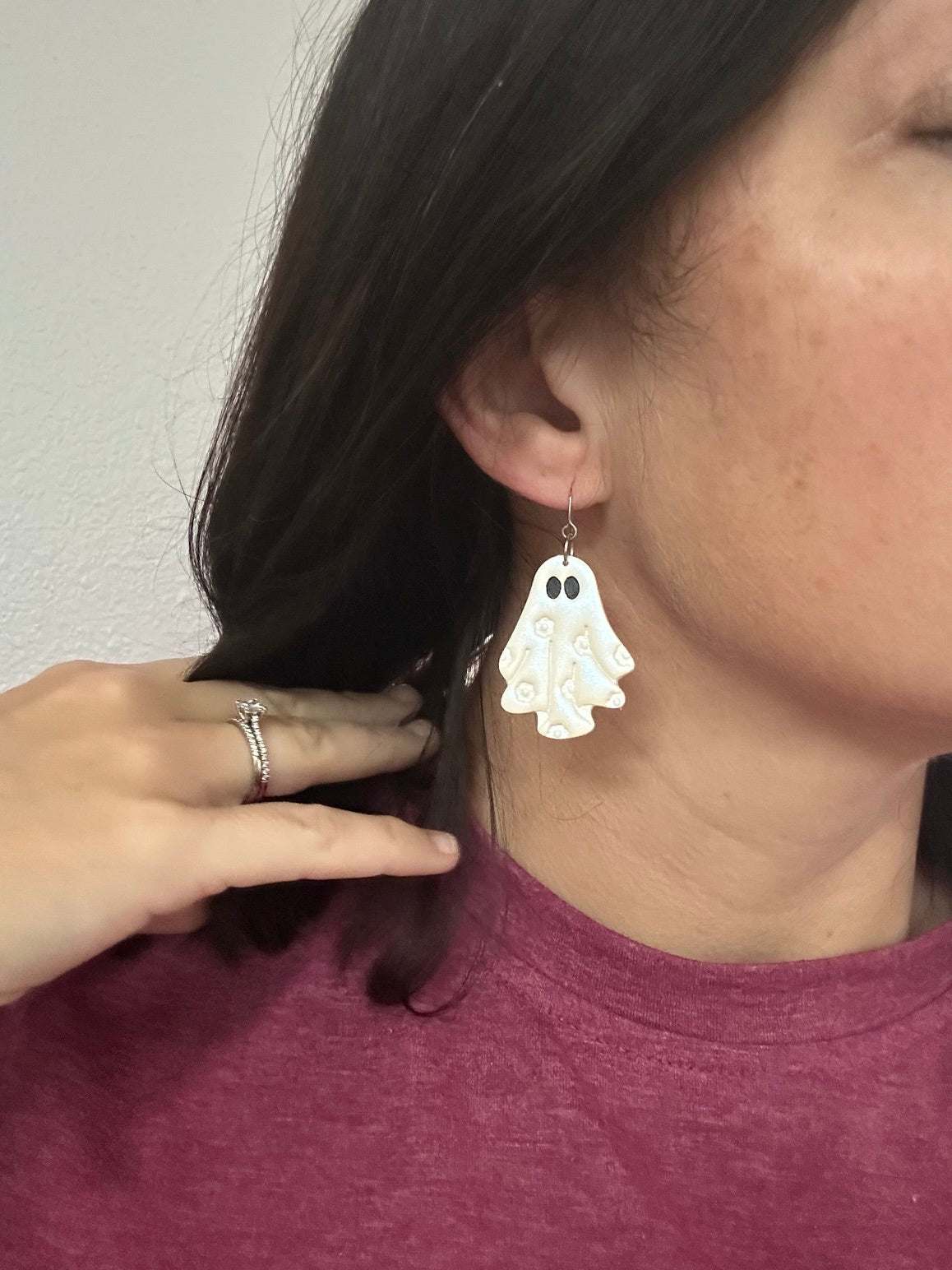 Daisy ghost earrings