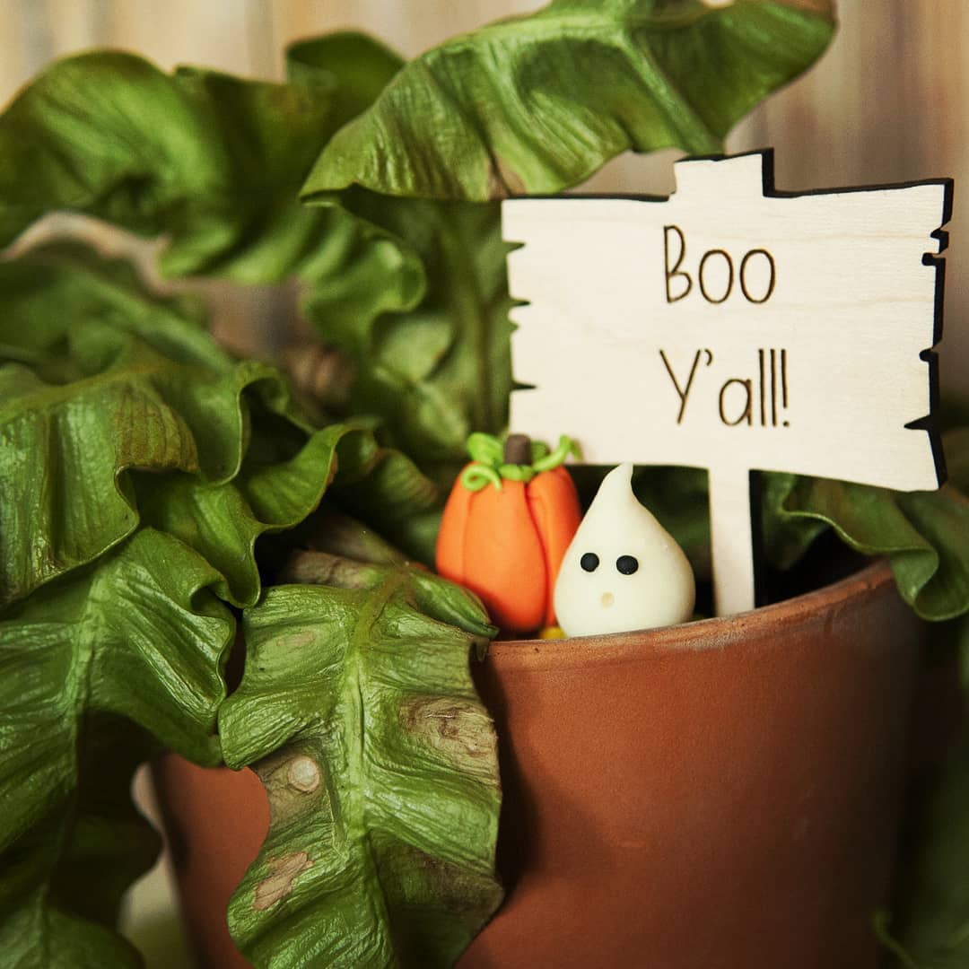 Itty-Bitty Ghosts