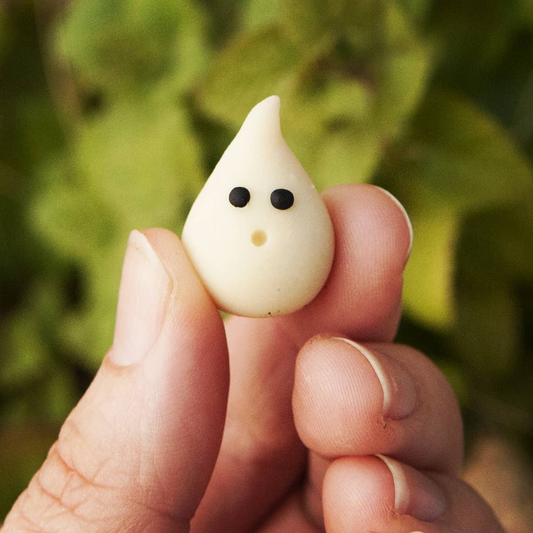 Itty-Bitty Ghosts