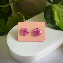 Real Flower Round Stud Earring