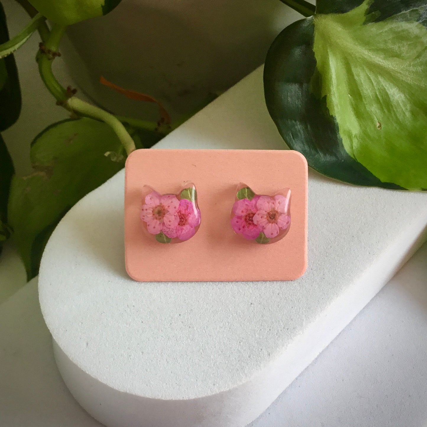 Real Flower Cat Stud Earring