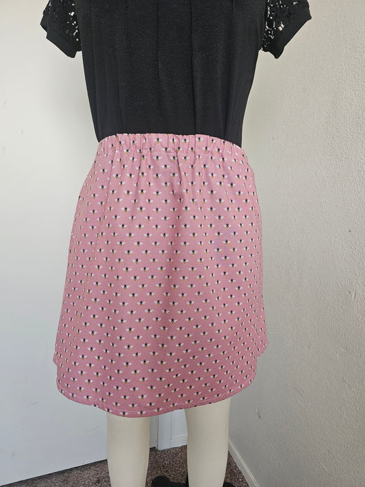 Women's Skirt-Pink Bee