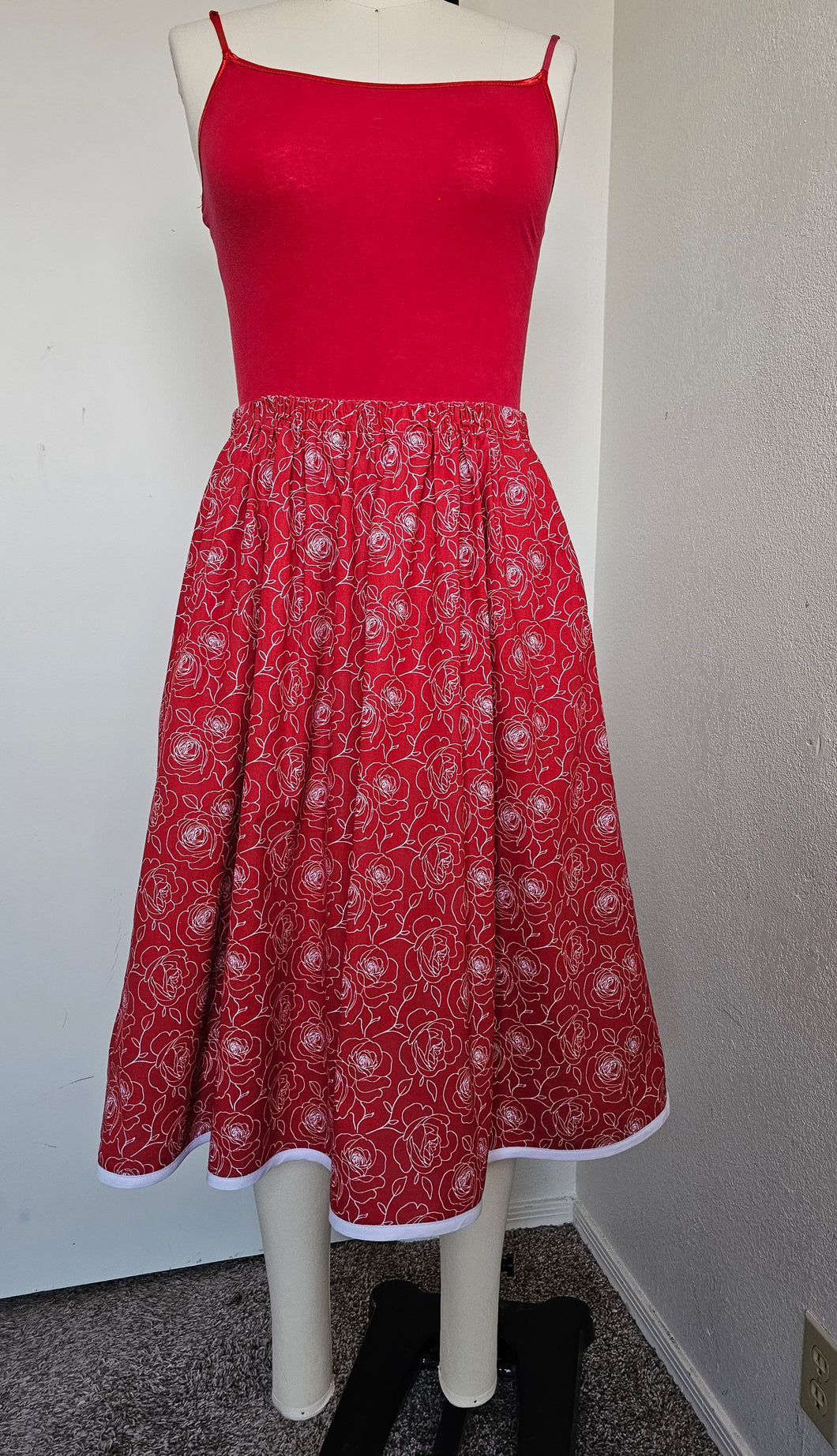 Women's Skirt-White Roses
