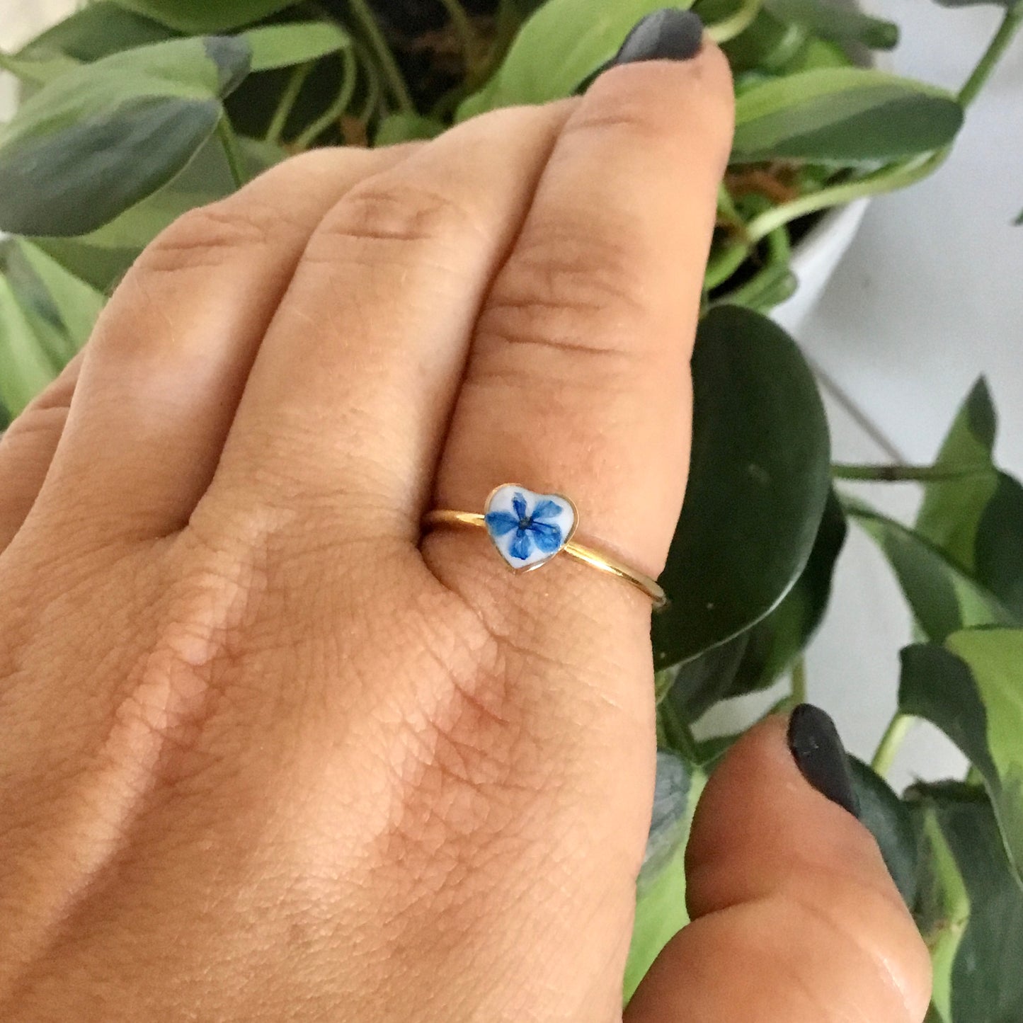 Real Flower Dainty Heart Ring
