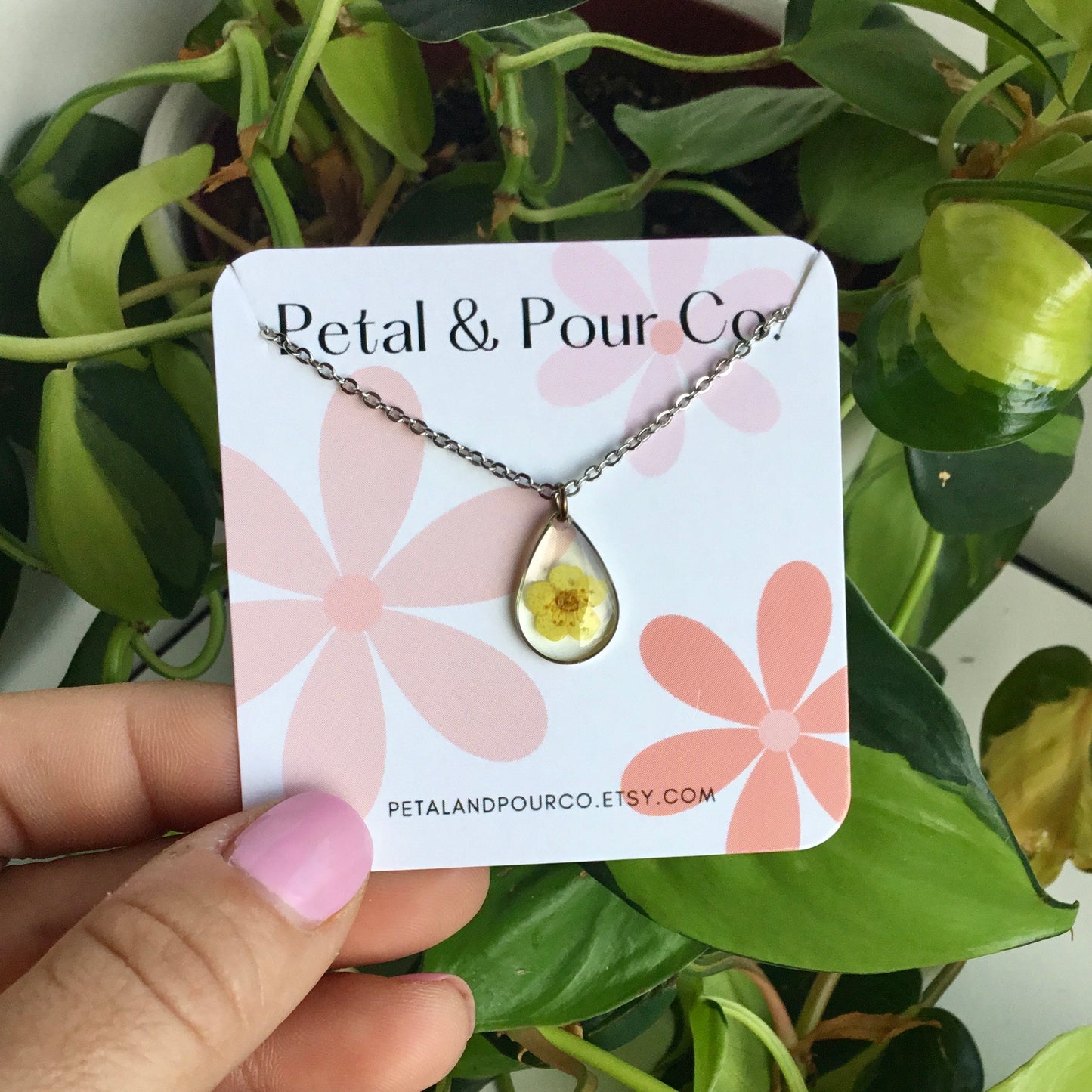 Real Flower Teardrop Necklace (Silver)