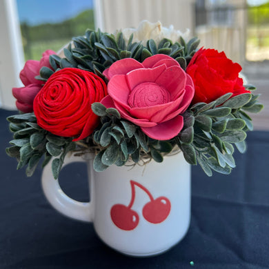 Sola wood flowers in small Cup