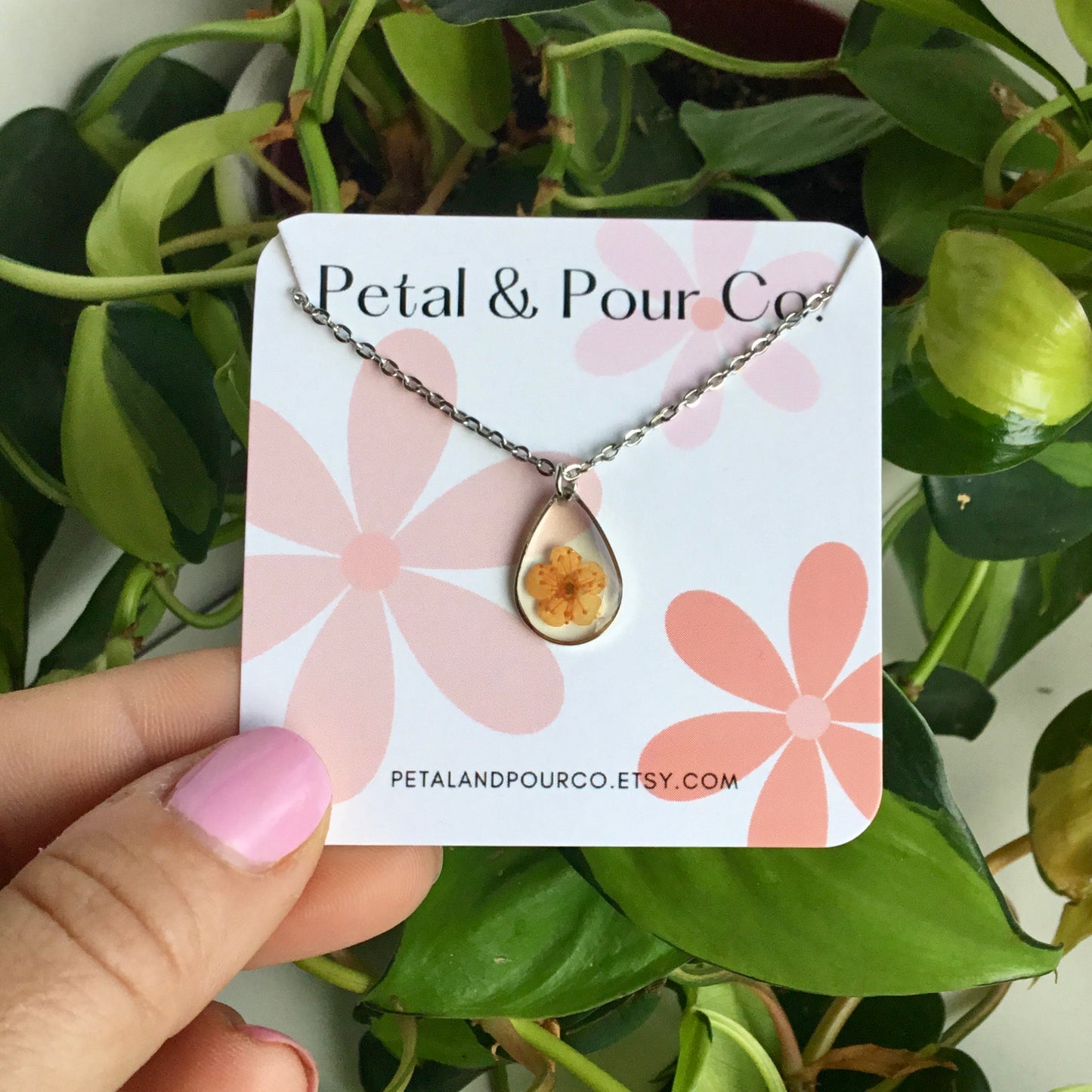 Real Flower Teardrop Necklace (Silver)