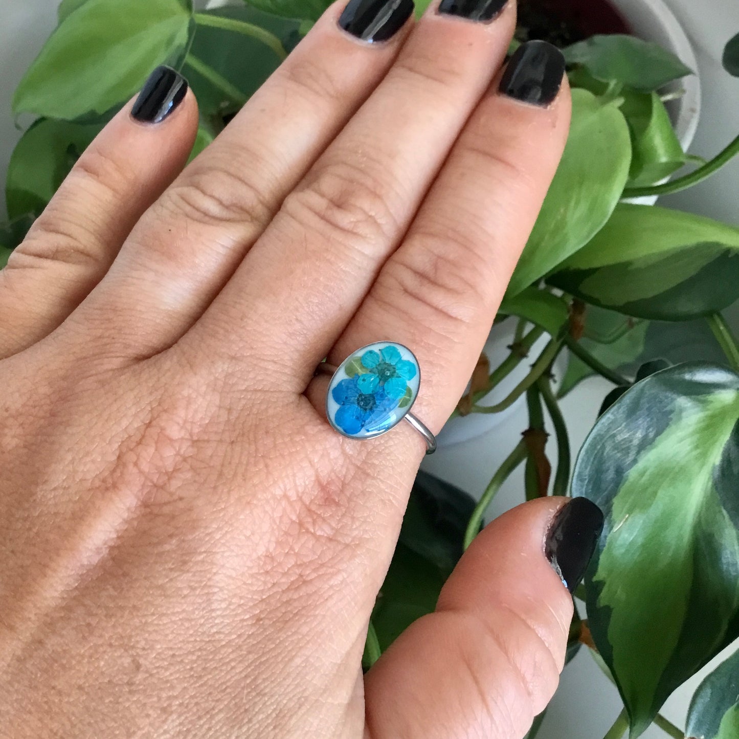 Real Flower Oval Ring