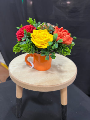 Sola wood flowers in small Cup