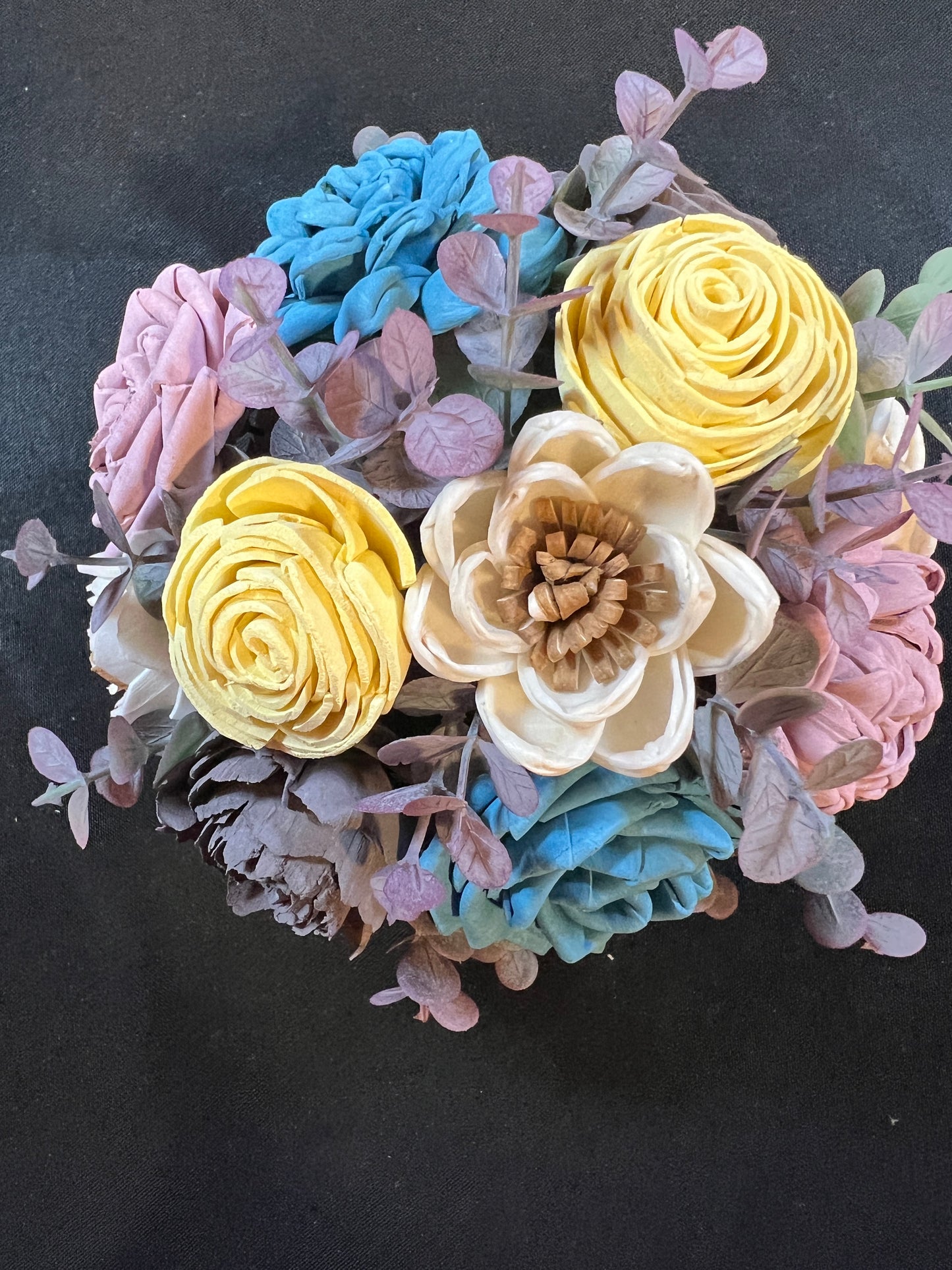Sola wood flowers in small Cup