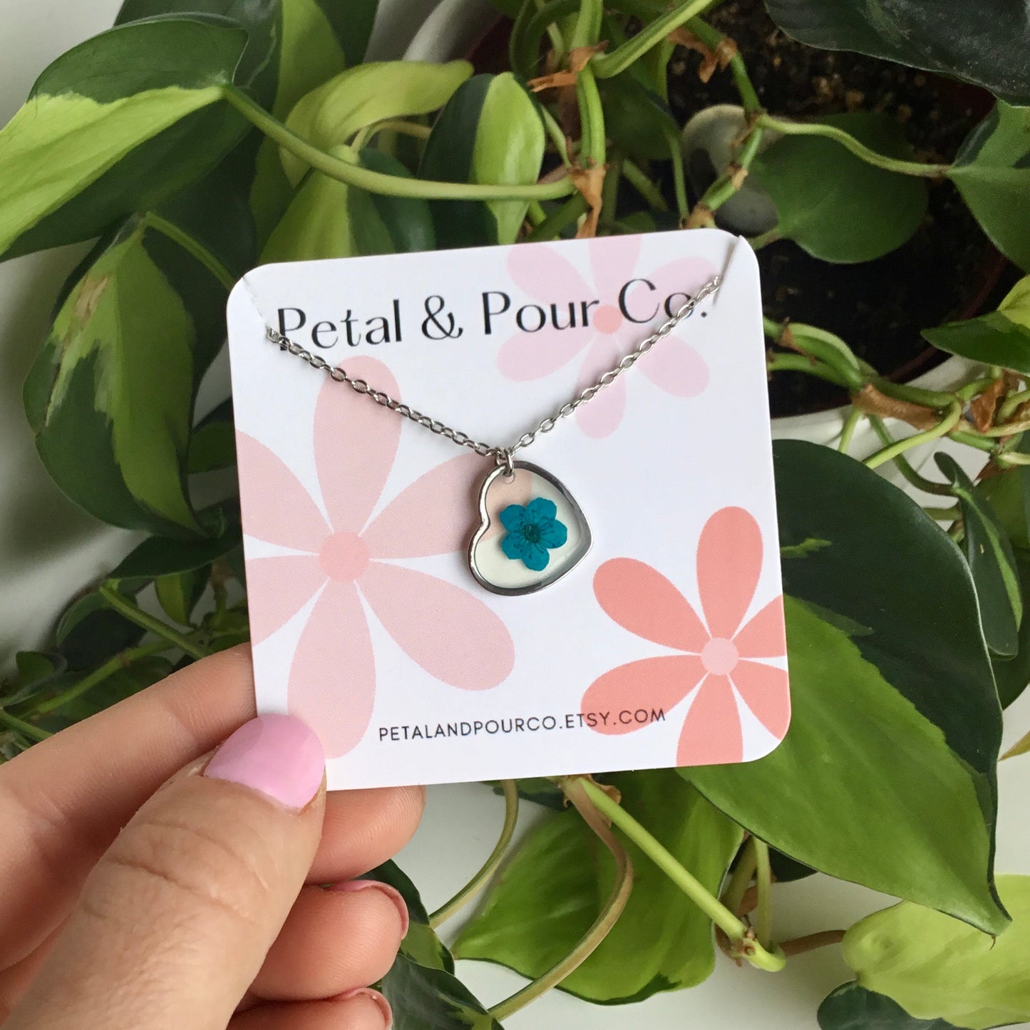 Real Flower Heart Necklace (Silver)