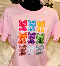 T-Shirts- Christmas Bows Short Sleeve