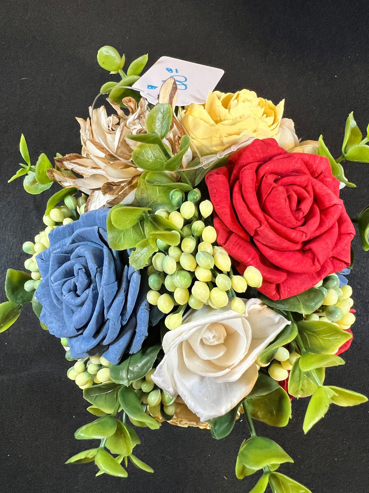 Sola wood flowers in small cow Cup