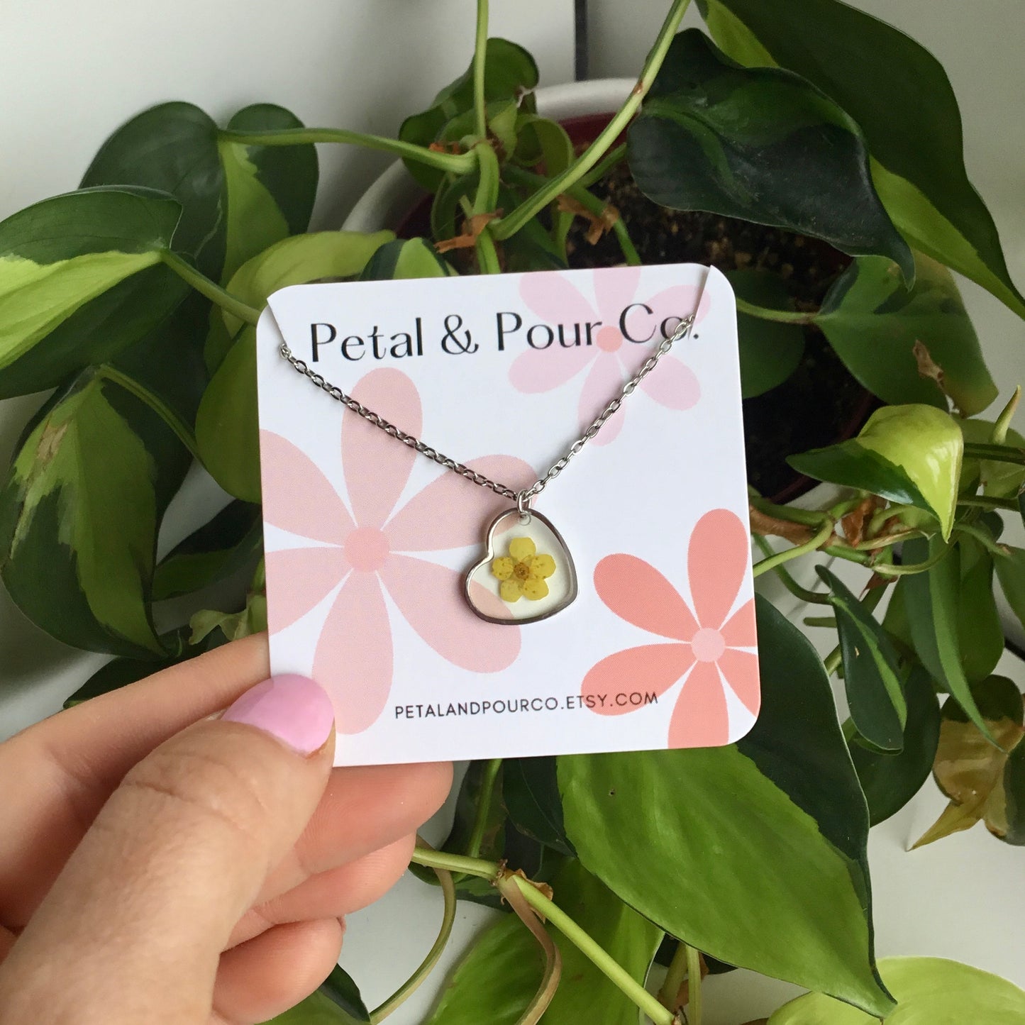 Real Flower Heart Necklace (Silver)