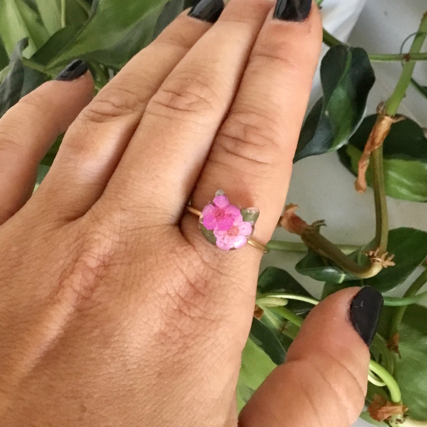 Real Flower Cat Ring