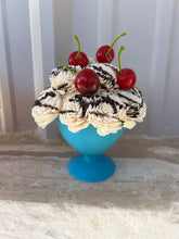 Sola wood “Ice Cream” sundae