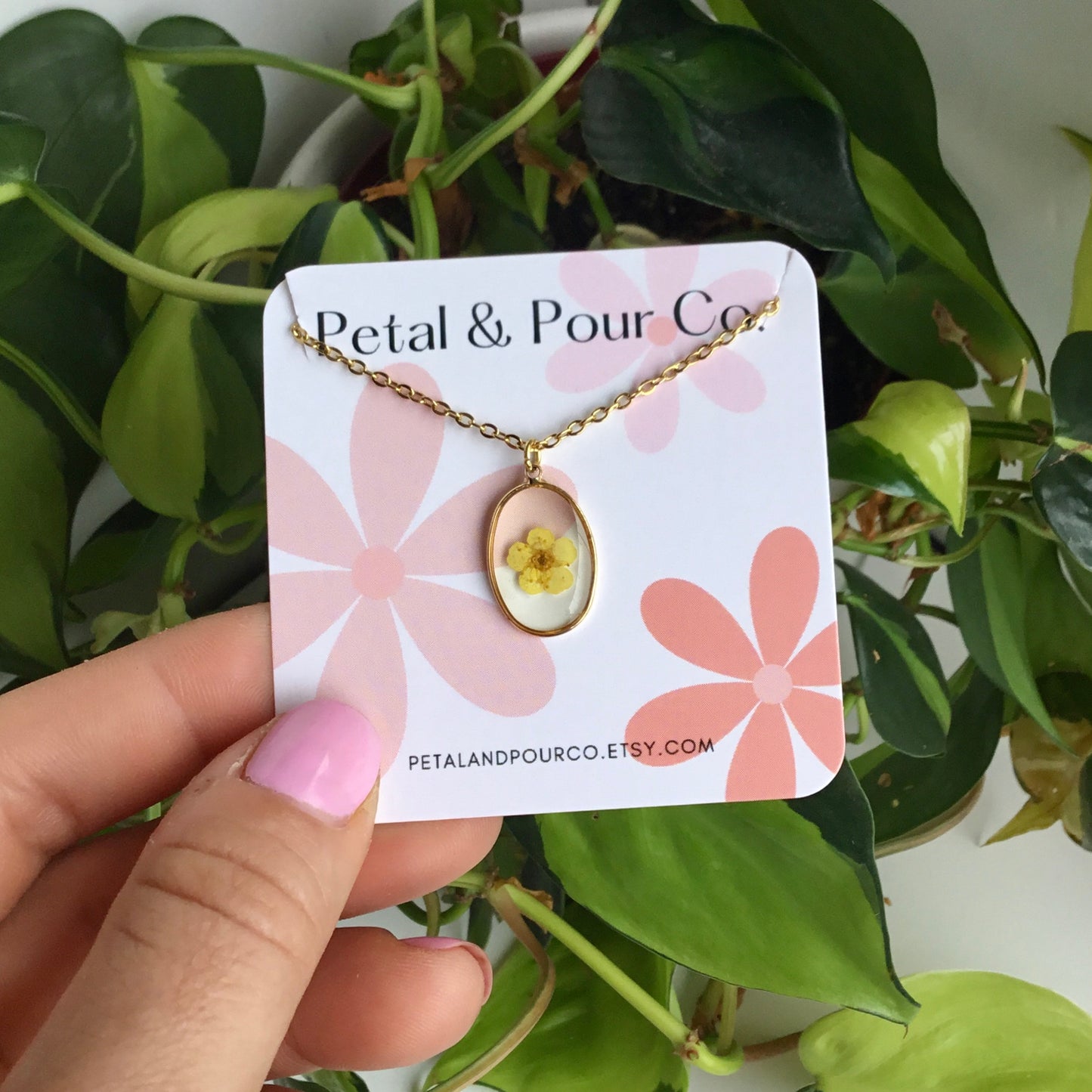 Real Flower Oval Necklace