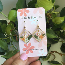 Real Flower Square Dangle Earring