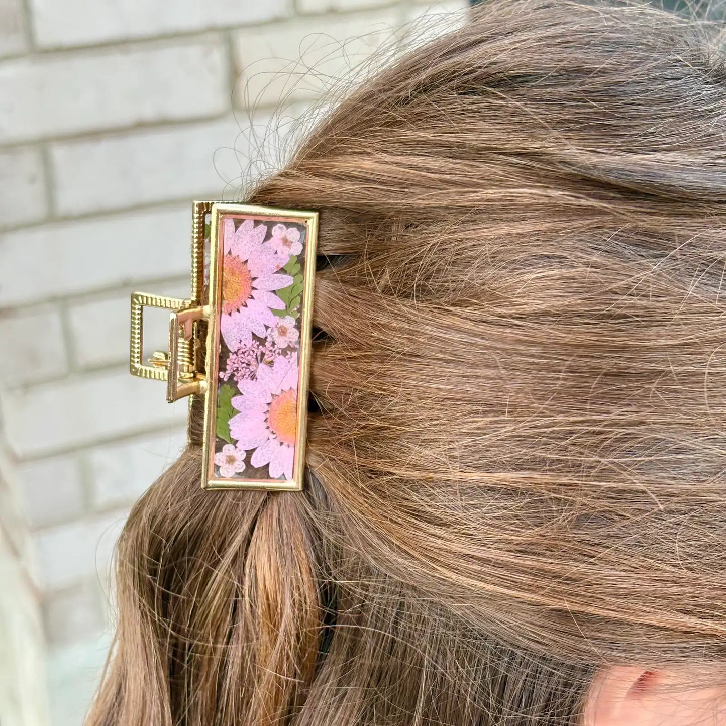 Real Flower Gold Claw Clip