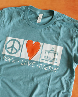 T-Shirt- Peace Love Boerne