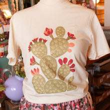 T-shirt- Distressed cactus tee