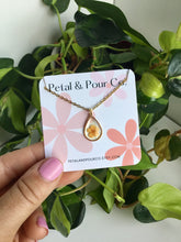 Real Flower Teardrop Necklace (Gold)