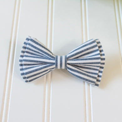 Bow Tie Clip (Gray Stripes)