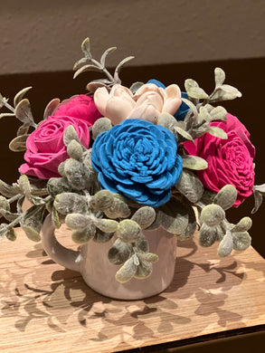 Sola wood flowers in small Cup