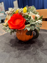 Sola wood flowers in pumpkin shaped cup