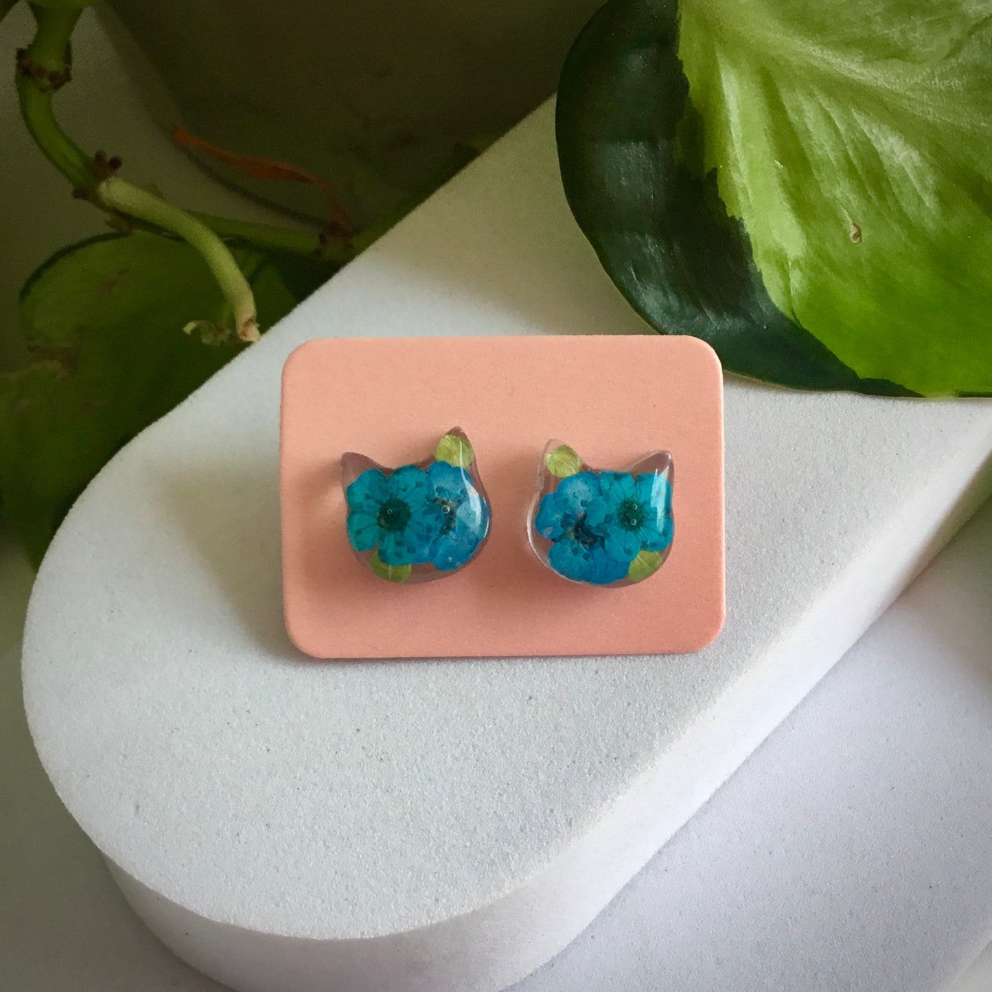 Real Flower Cat Stud Earring
