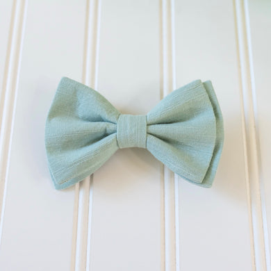 Bow Tie Clip (Light Green)