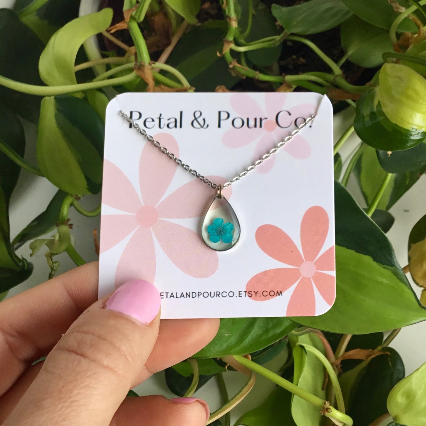 Real Flower Teardrop Necklace (Silver)
