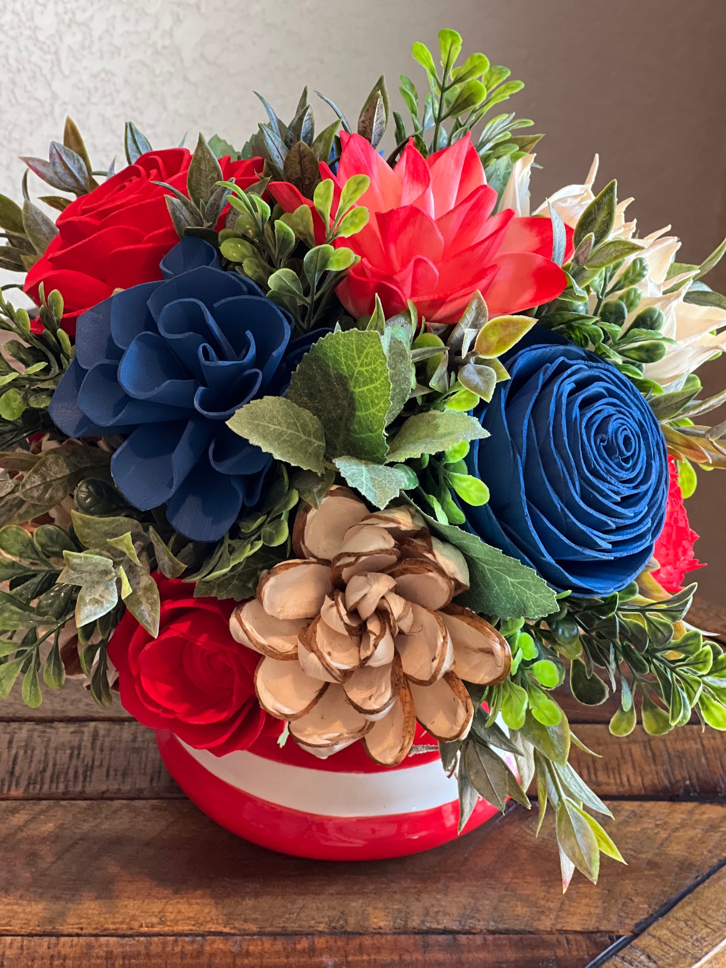 Sola Wood Flowers in Patriotic Gnome