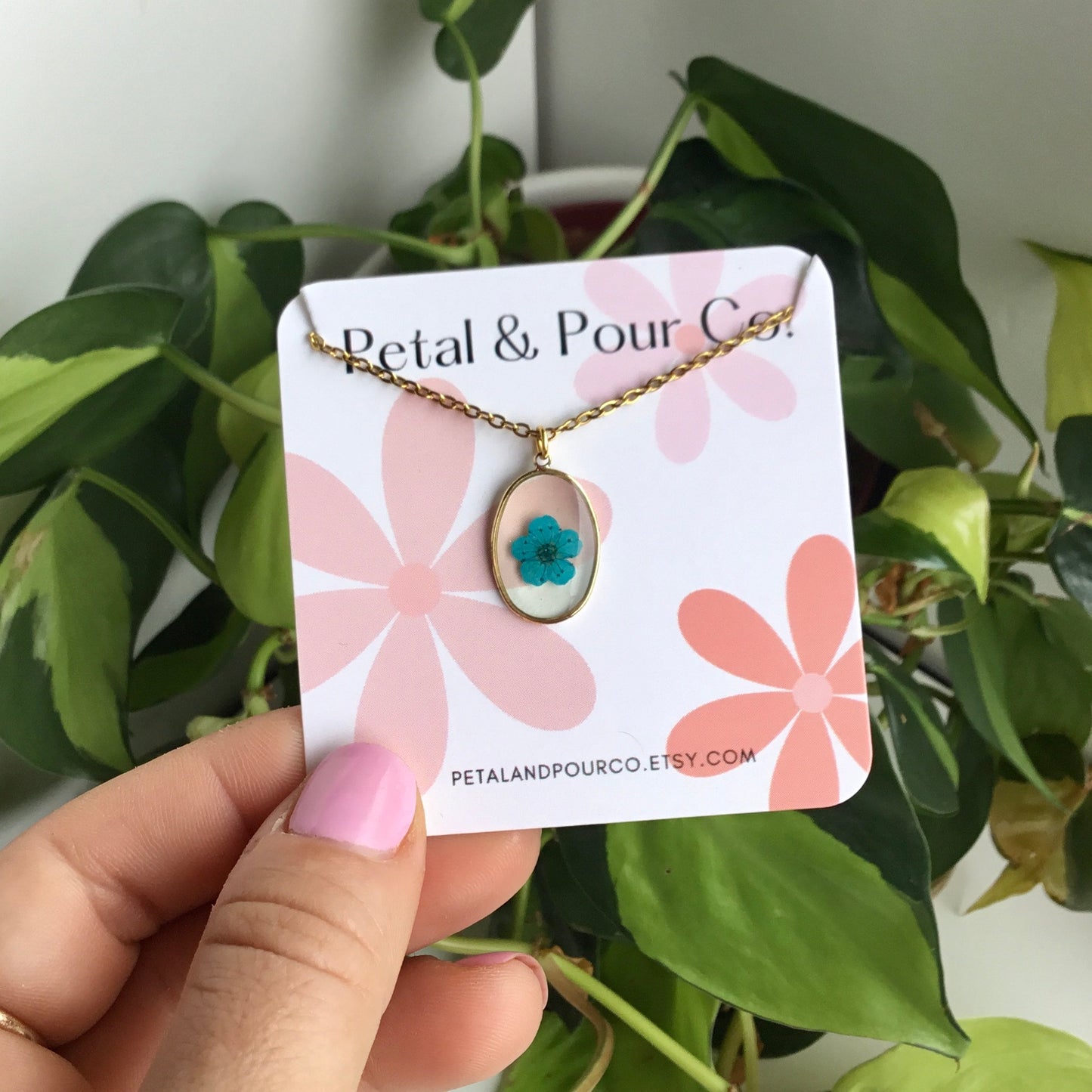 Real Flower Oval Necklace