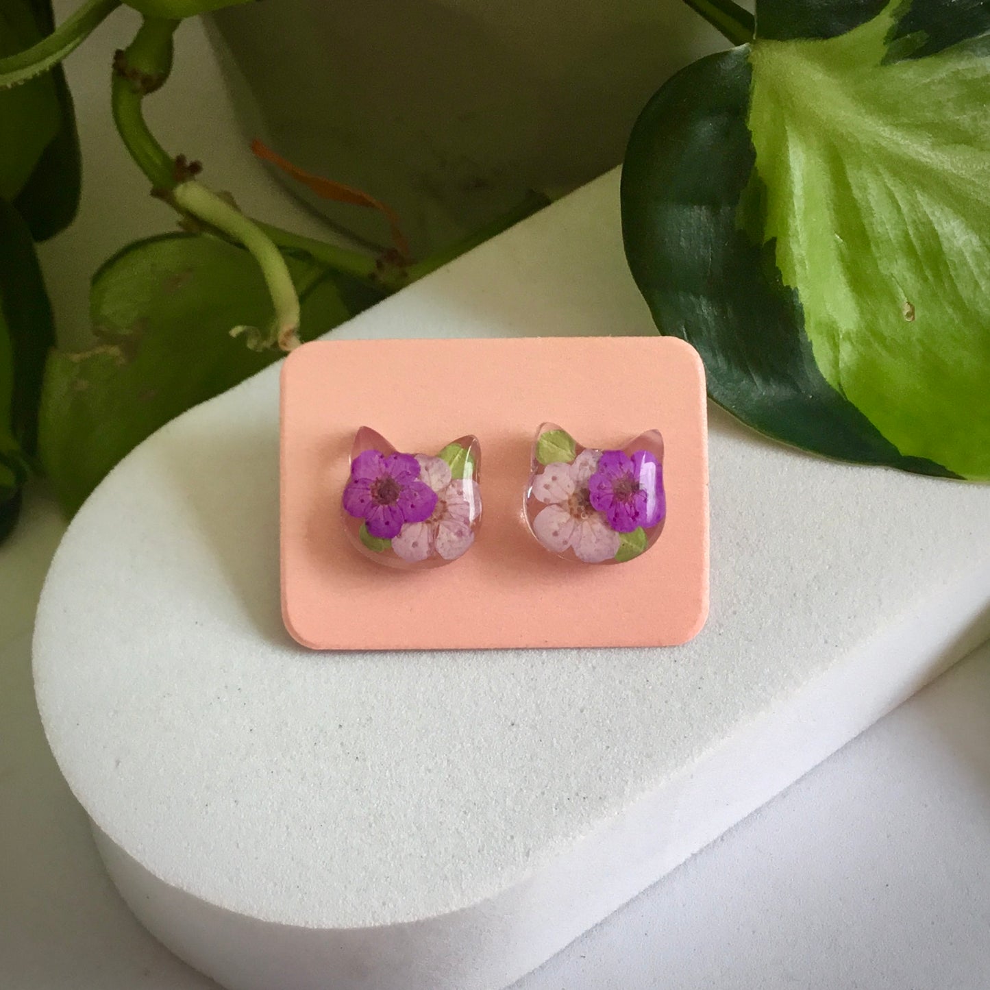 Real Flower Cat Stud Earring