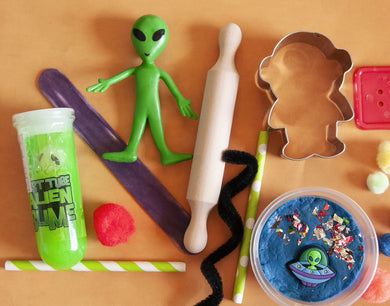 Space Alien play dough kit