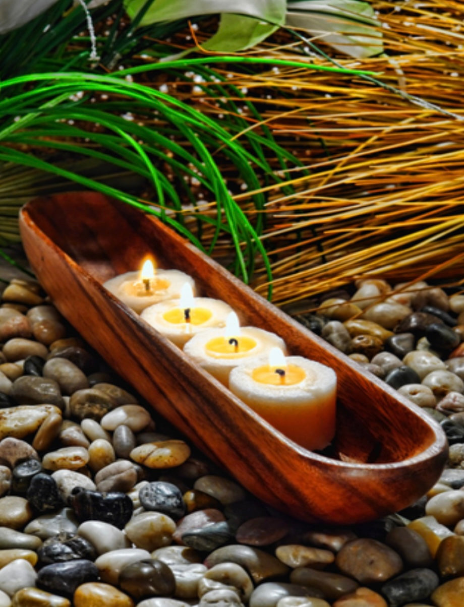 Cedar and Saffron Candles & Wax Melts