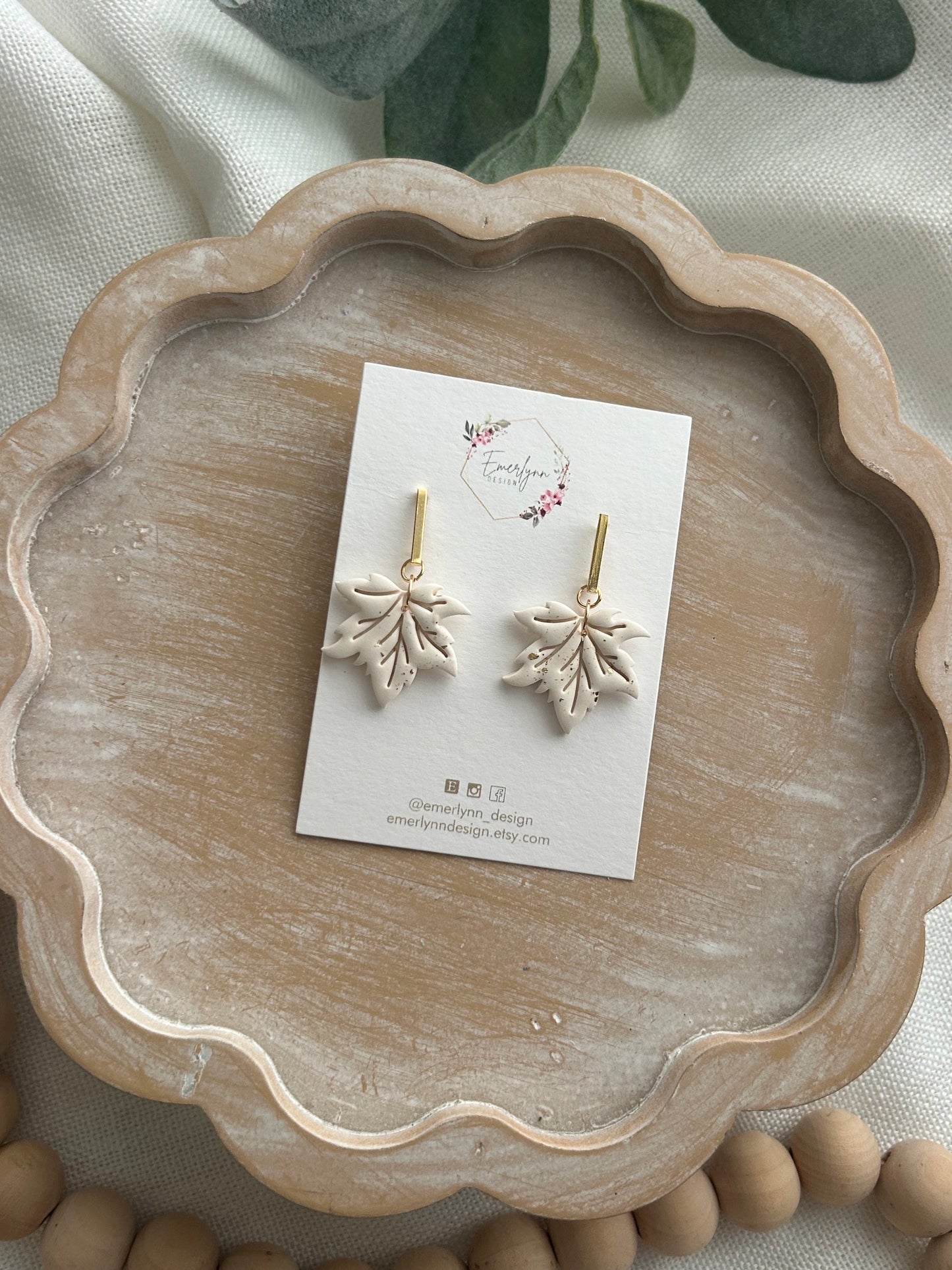 Cream Maple Fall Leaf