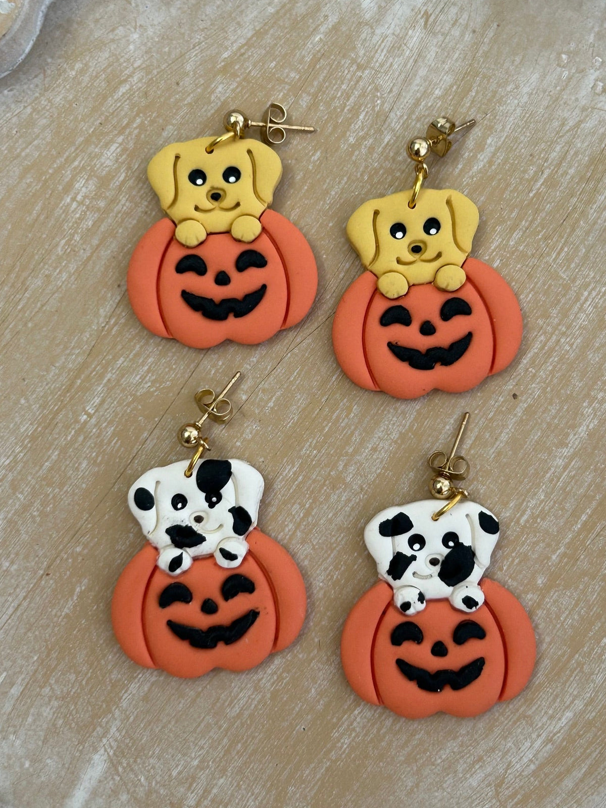 Barking Pumpkin Earrings