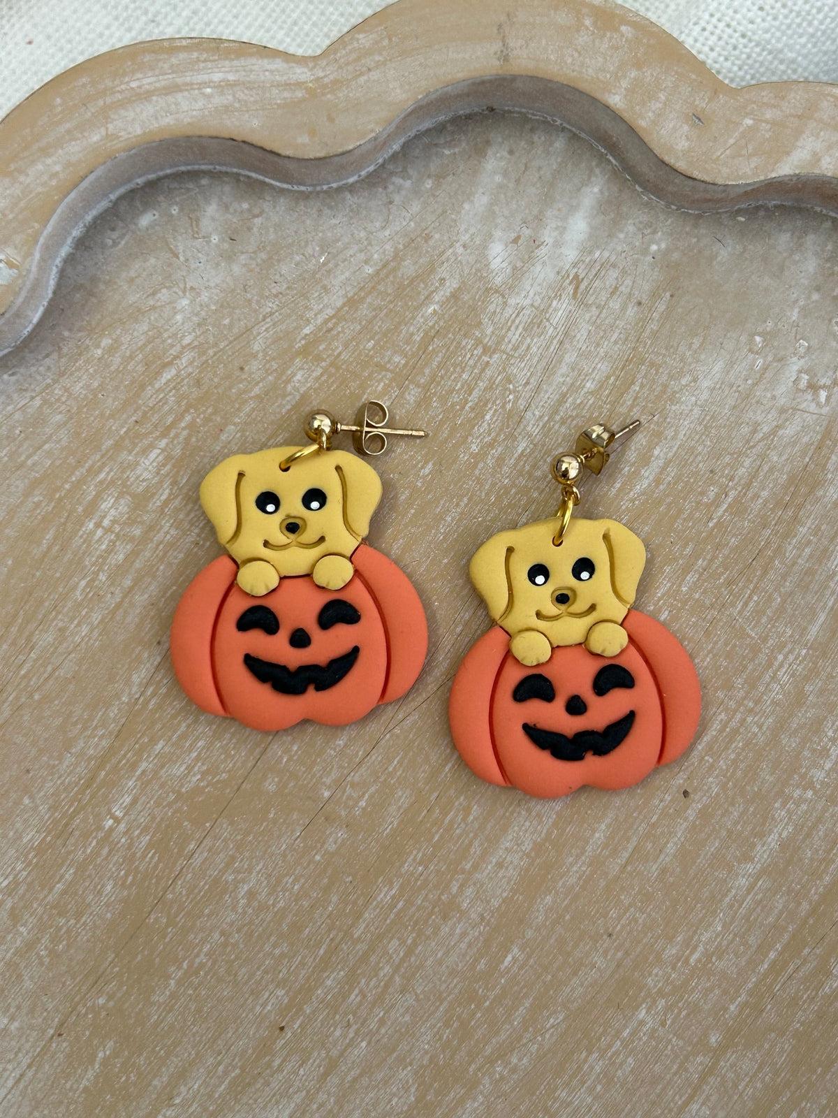 Barking Pumpkin Earrings