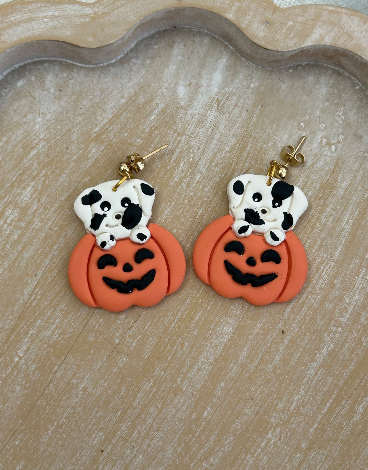 Barking Pumpkin Earrings