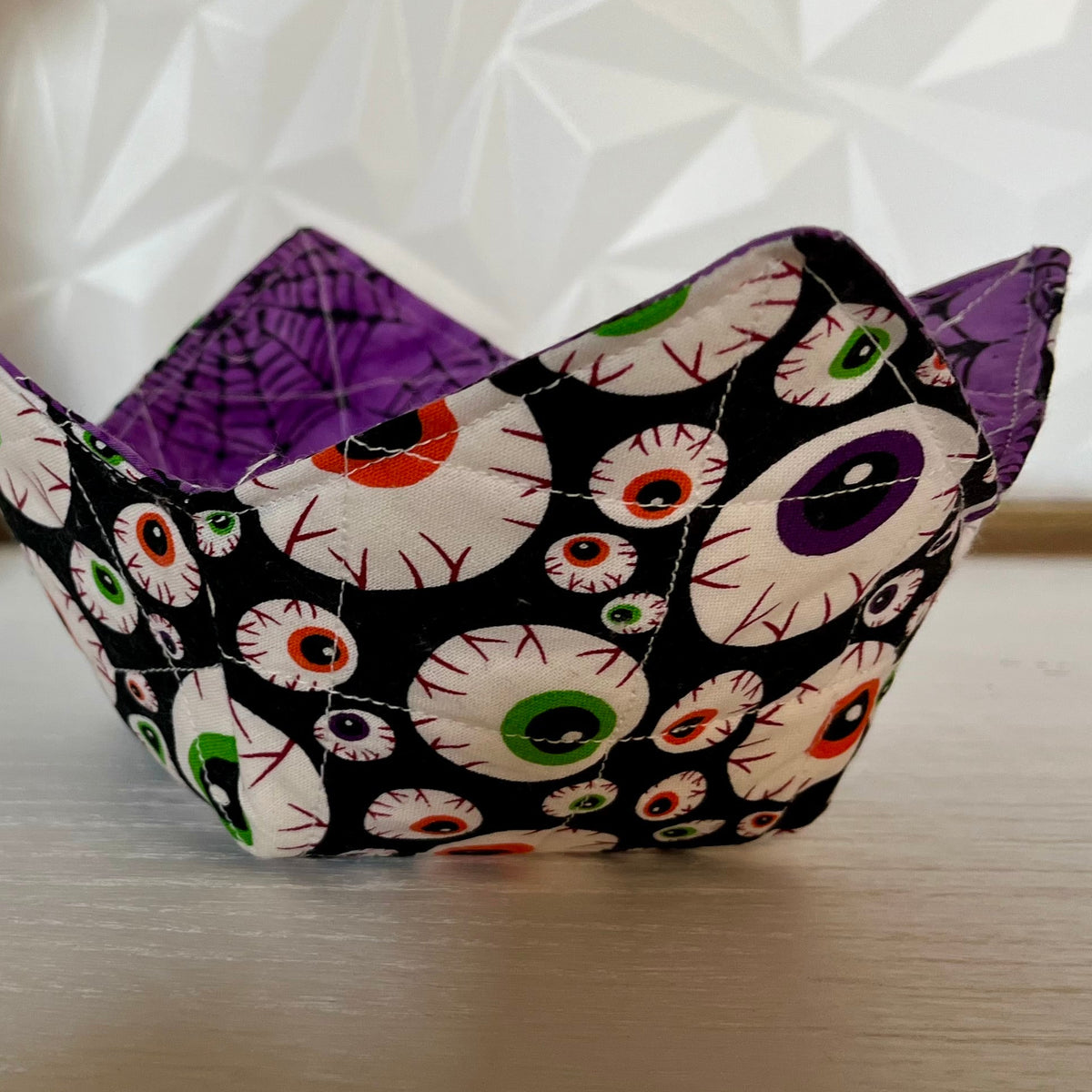 Halloween Eyes Bowl Cozy Purple