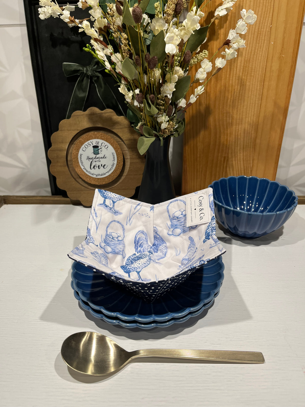 Chickens &  Chinoiserie Bowl Cozy