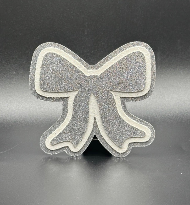 Small Cutout - Silver Bow