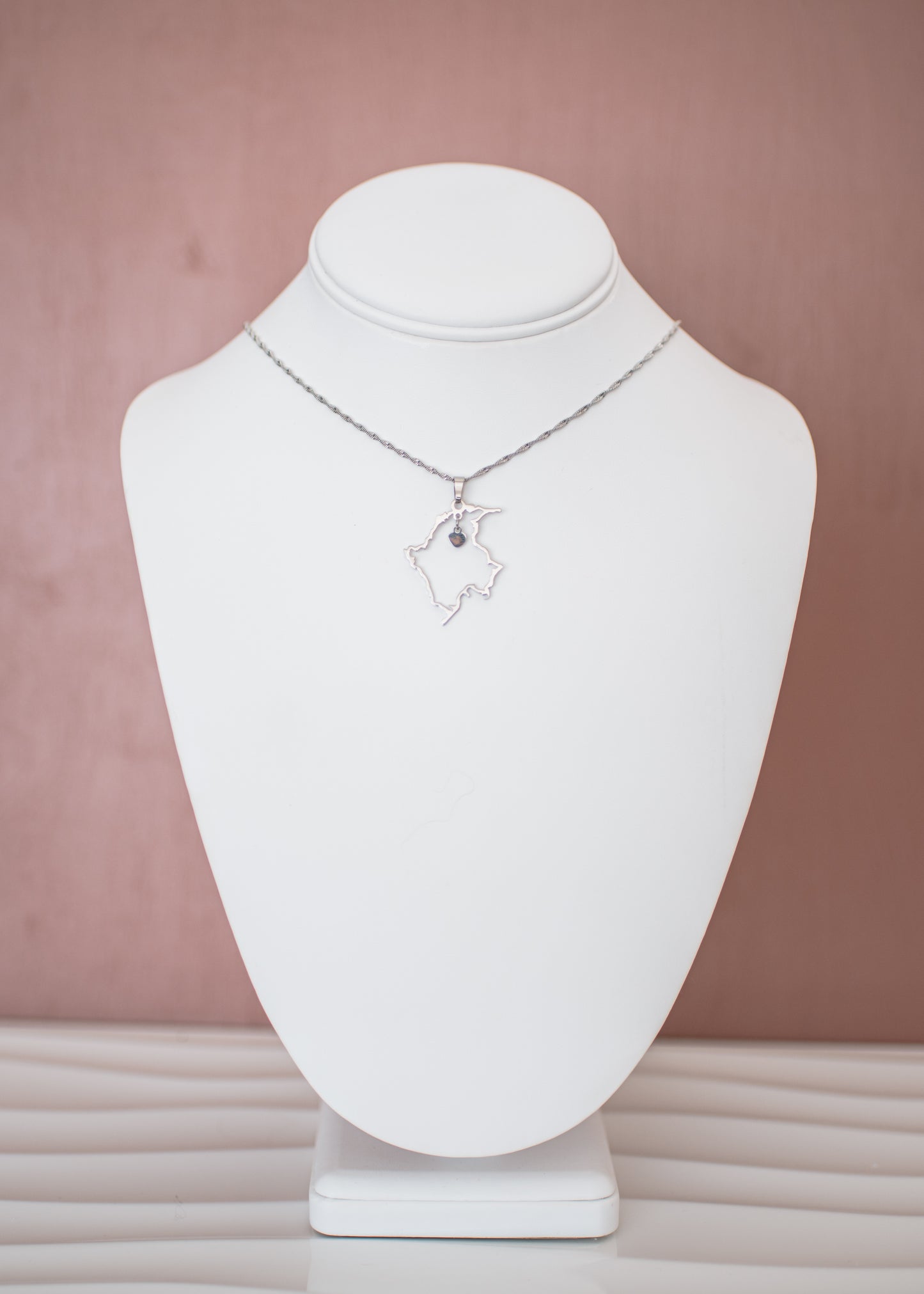 Colombia Necklace