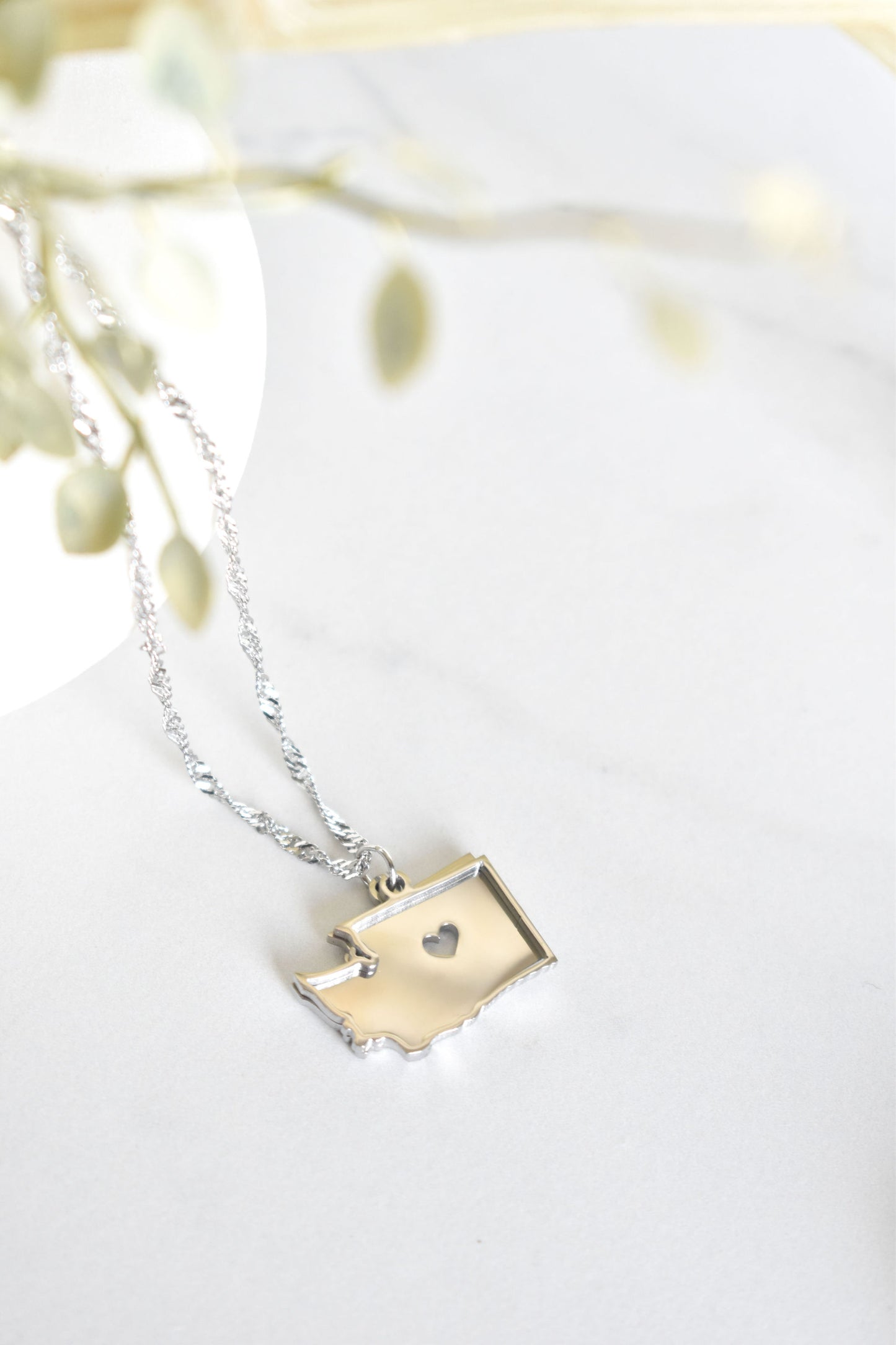 Washington Necklace