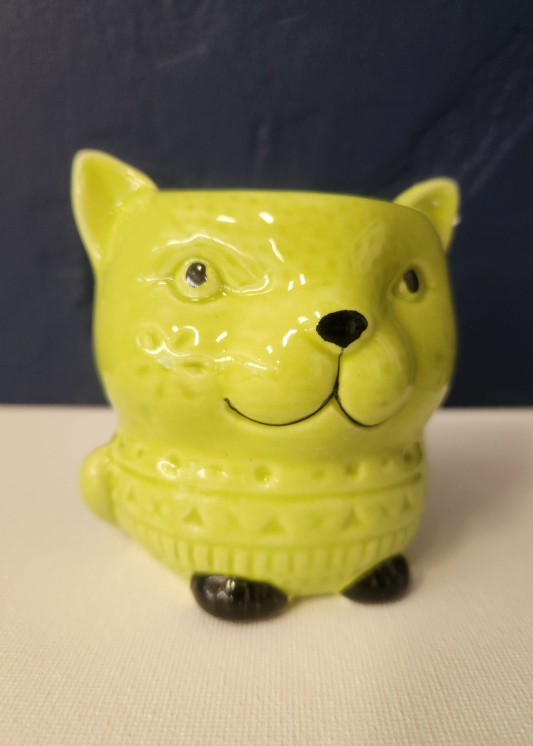 Planters and trays