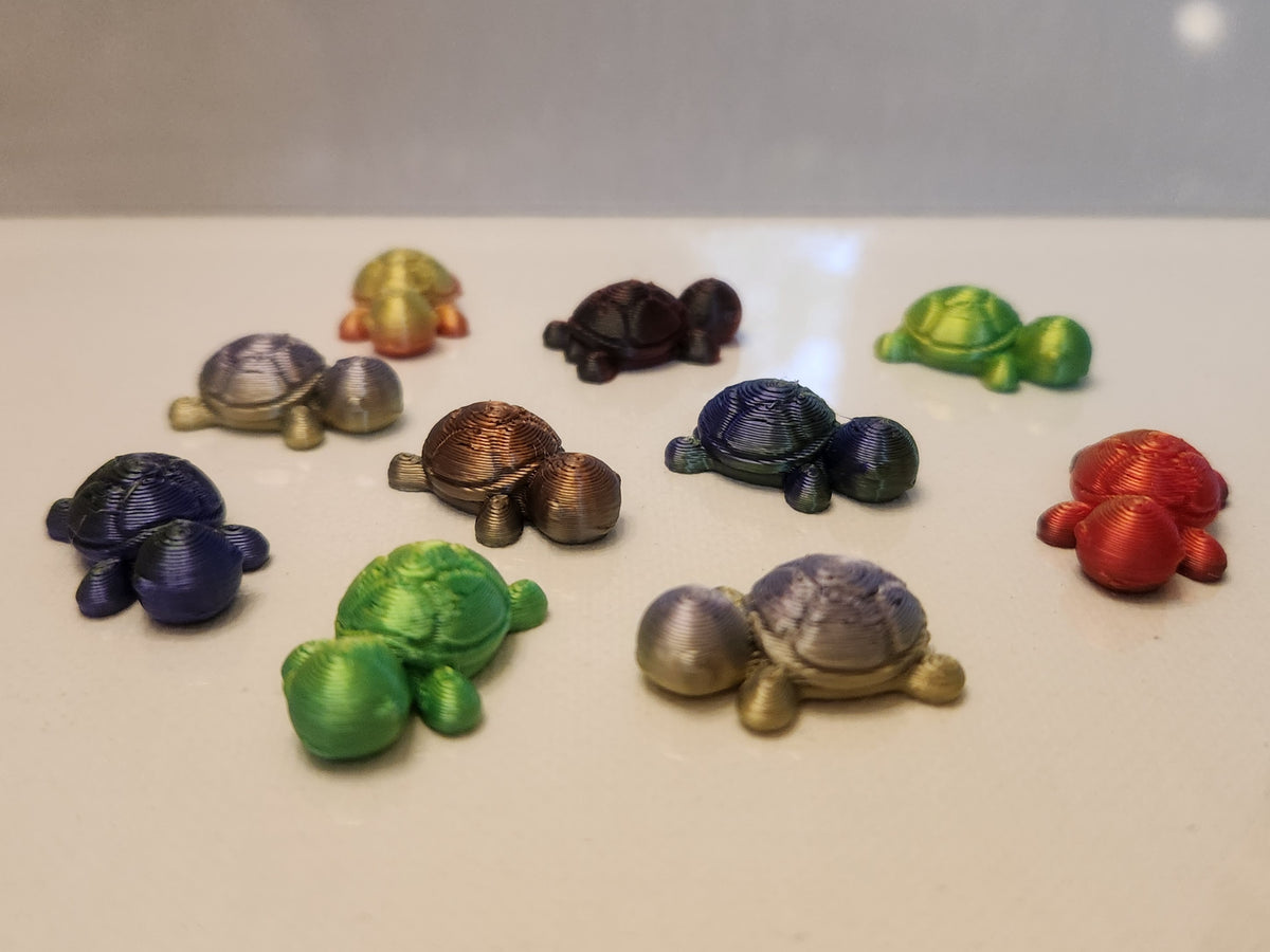 Plant buddies, tags and decor